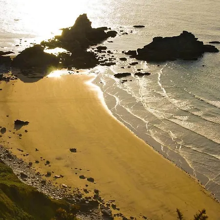 Gospodarstwo wiejskie The Cliffs - Countryseaside Loiba