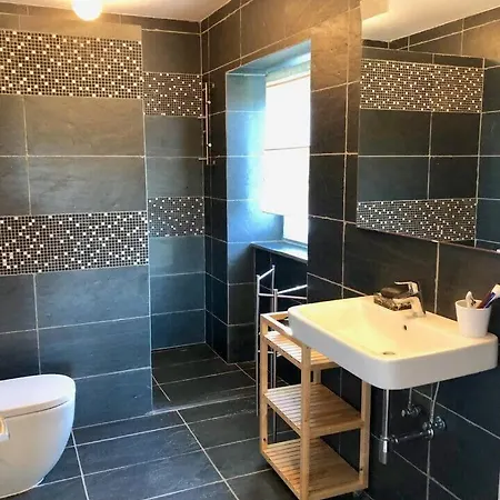 The Cliffs - Countryseaside Loiba *